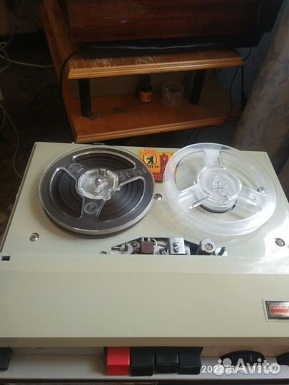 Пассики и детали магнитофона Дайна