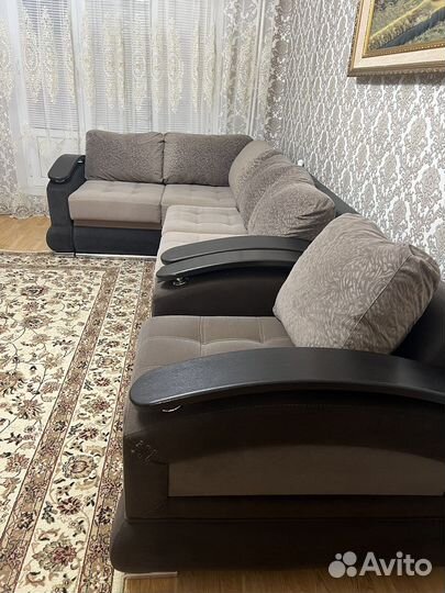 Угловой диван