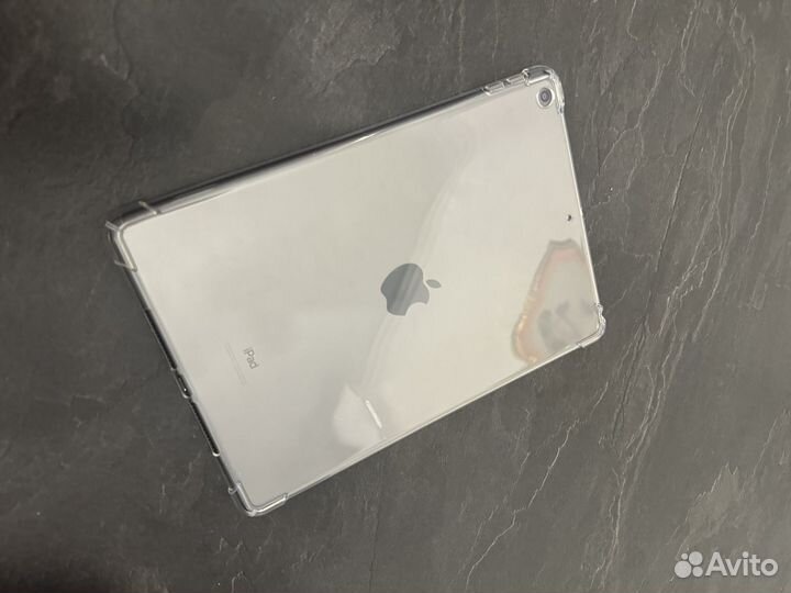 iPad 8 поколения 128 gb black