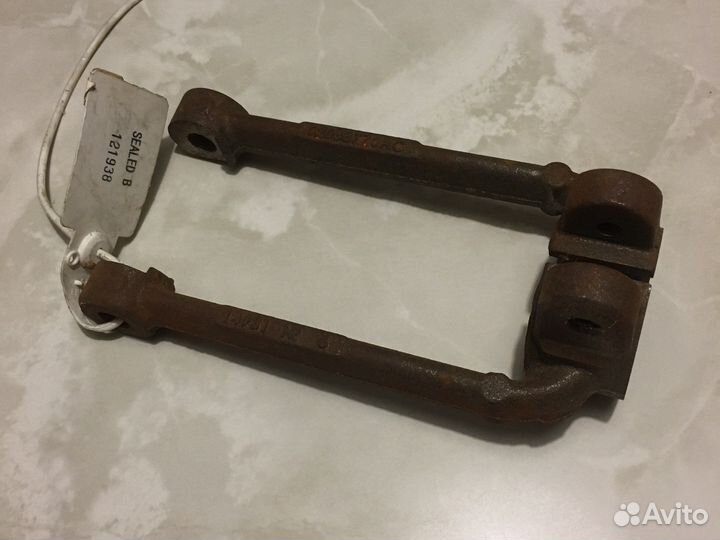 Крепление амортизатораK1-Cherokee,KJ-Jeep Liberty