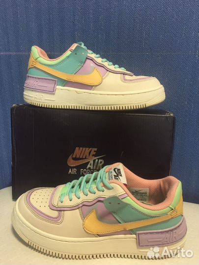 Кроссовки nike женские