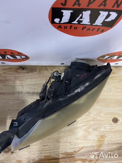 Фара левая Mazda CX-7