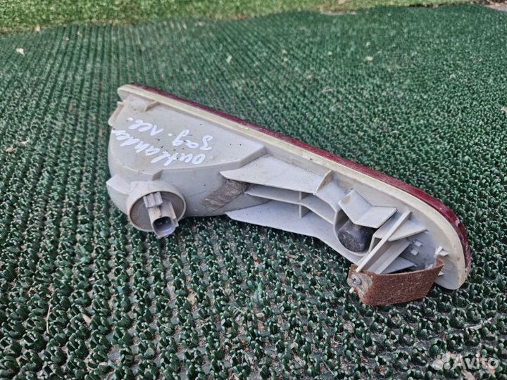 Фонарь противотуманный задний левый Mitsubishi