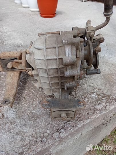 Продам коробку передач.раздатку от нивы