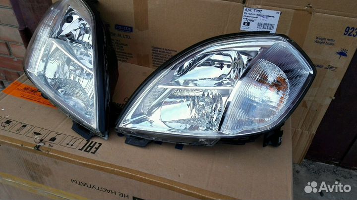 Фара ниссан теана правая /левая