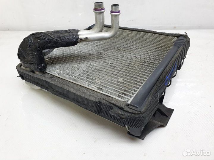 Радиатор кондиционера (конденсер) Volkswagen Golf