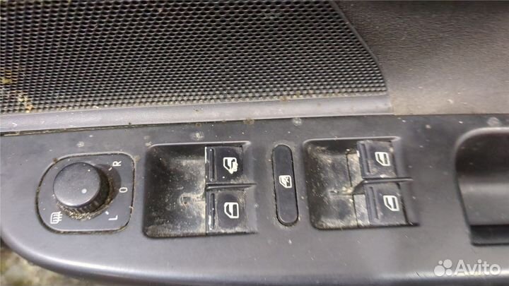 Дверь боковая Volkswagen Jetta 5, 2010