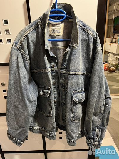 Куртка женская Levis 50 размер новая джинсовая