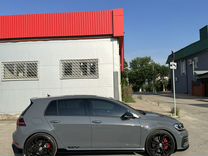 Volkswagen Golf GTI 2.0 AMT, 2019, 59 000 км, с пробегом, цена 3 750 000 руб.