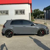 Volkswagen Golf GTI 2.0 AMT, 2019, 59 000 км, с пробегом, цена 3 750 000 руб.