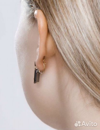 Серьги из золота с бриллиантами и чёрной керамикой