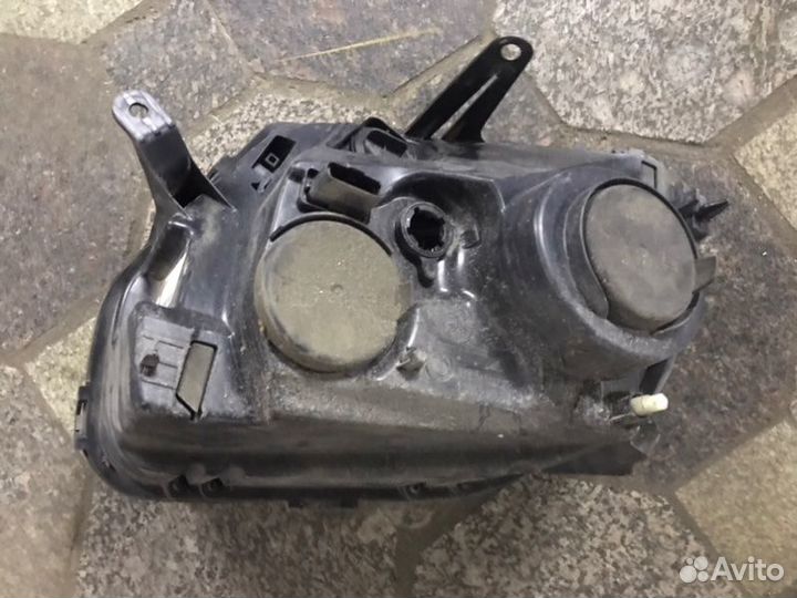 Фара правая Renault Duster 2014 С Дефектом