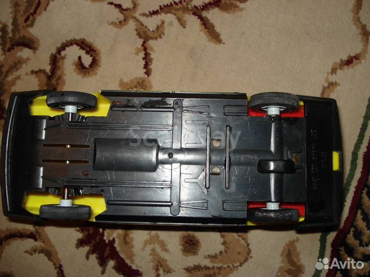 Инерционная игрушка audi 100 (гдр)