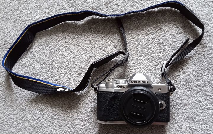 Olympus OM-D E-M10 Mark III