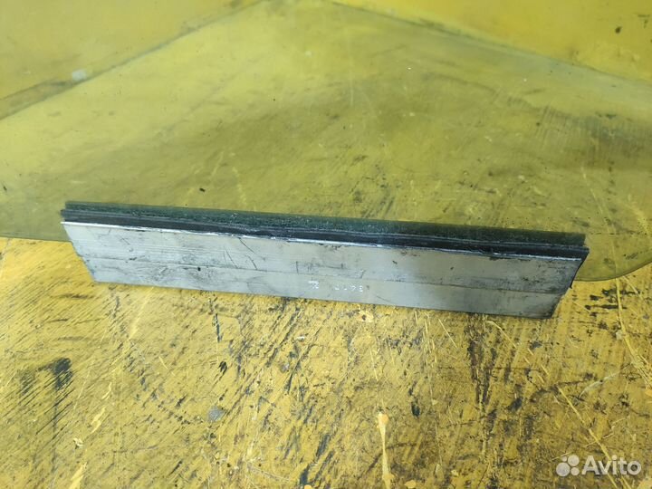 Стекло заднее левое для Opel Astra H Vagon