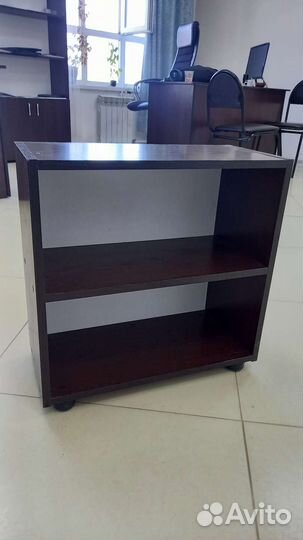 Полки уневерсальные