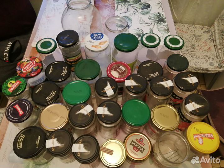 Банки разные