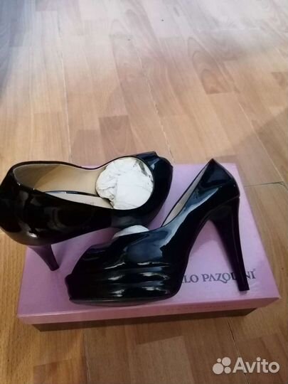 Туфли женские 37 размер новые