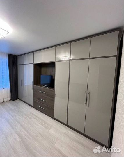Шкаф встроенный на заказ