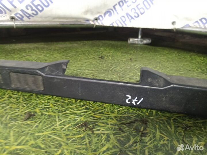 Накладка багажника Bmw X5 кроссовер 3.0 M54 2001