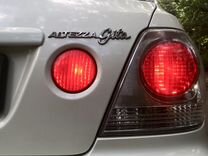 Toyota Altezza 2.0 AT, 2002, 223 000 км, с пробегом, цена 850 000 руб.
