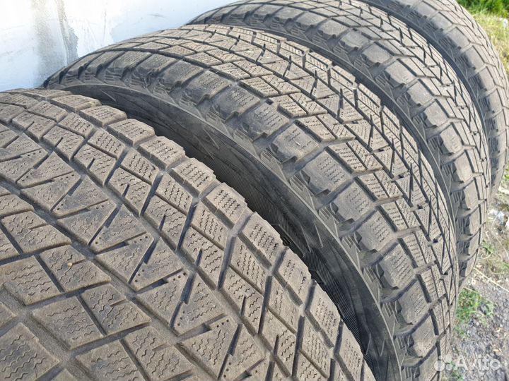 Bridgestone Blizzak DM-V1 255/60 R18 112R