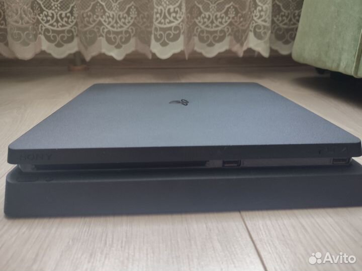 Sony playstation 4 slim 1tb