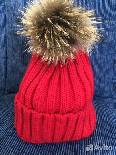 Шапка c помпоном