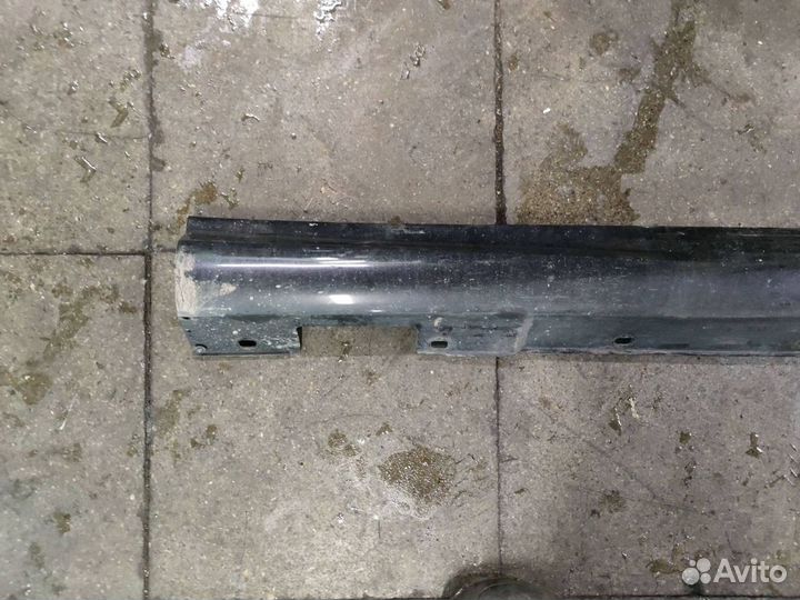 Накладка на порог правая Mercedes-Benz C-Класс
