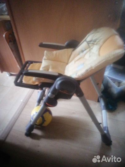 Стульчик для кормления