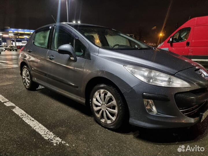 Peugeot 308 1.6 AT, 2010, 164 104 км