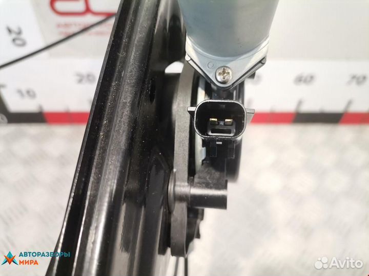 Стеклоподъемник передний правый Chevrolet Cruze 2