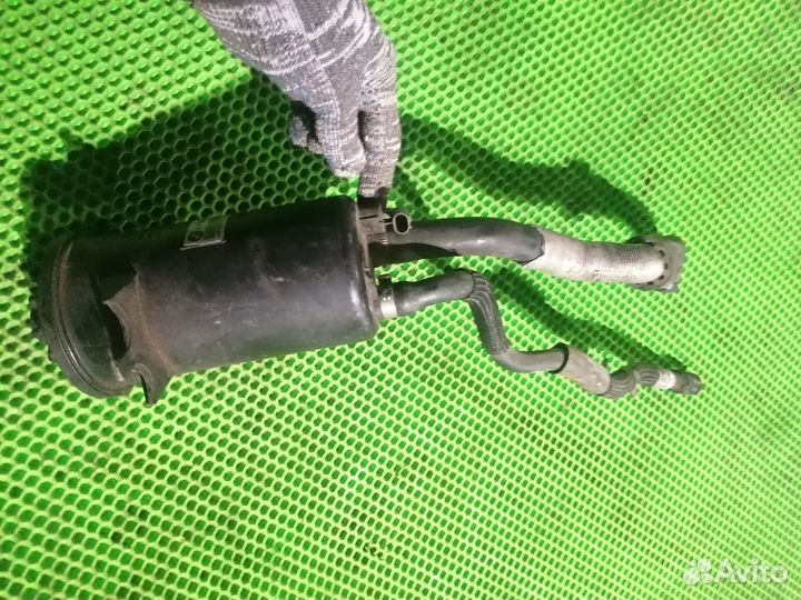 Бачок гидроусилителя шланг на BMW 7 E65/E66