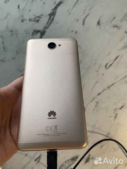 HUAWEI Y7, 2/16 ГБ