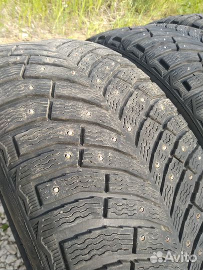 Michelin X-Ice North 4 235/50 R18 101T