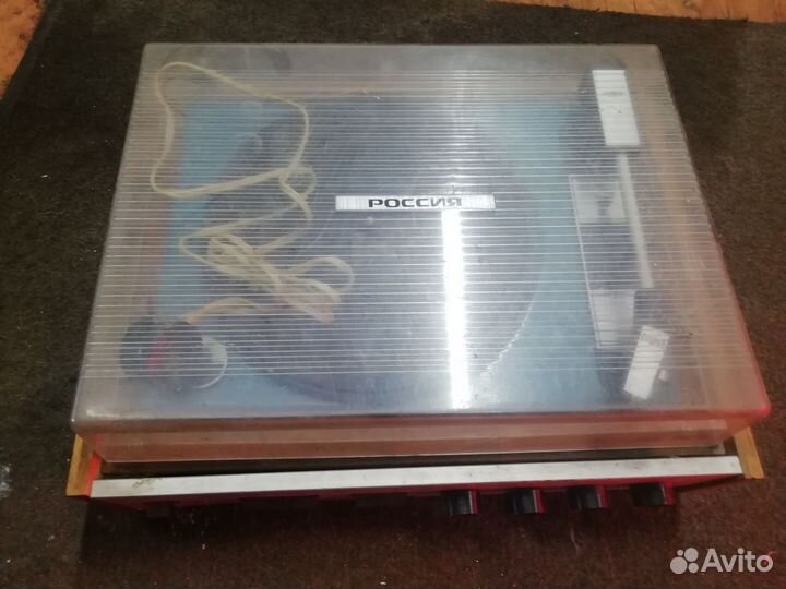 Проигрыватель винила