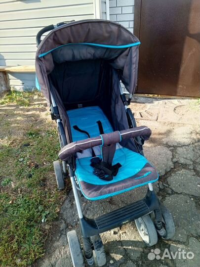 Прогулочная коляска