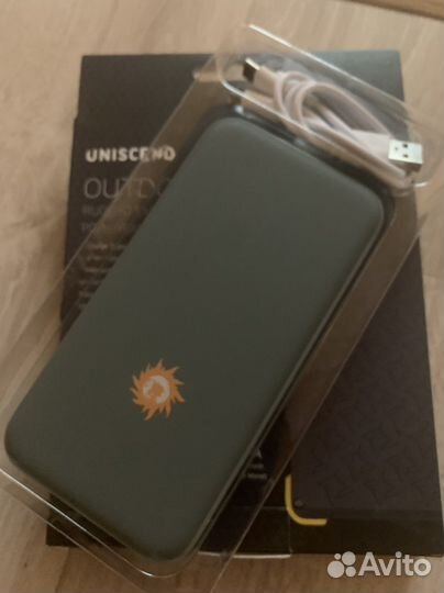 Пауэрбанк 10000