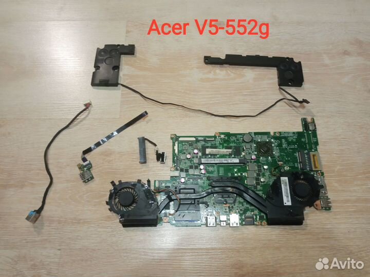 12 ноутбуков в разборе (+петли+шлейфы)