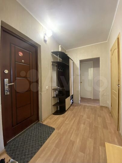 2-к. квартира, 53 м², 6/9 эт.