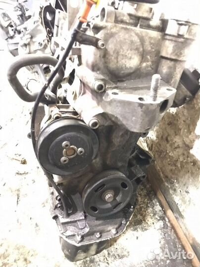 Двигатель Skoda Rapid AZQ