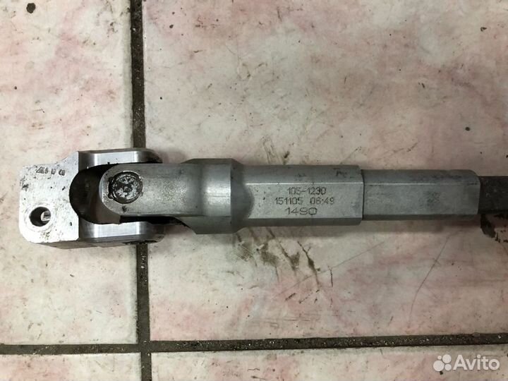 Кардан рулевой Mercedes W221