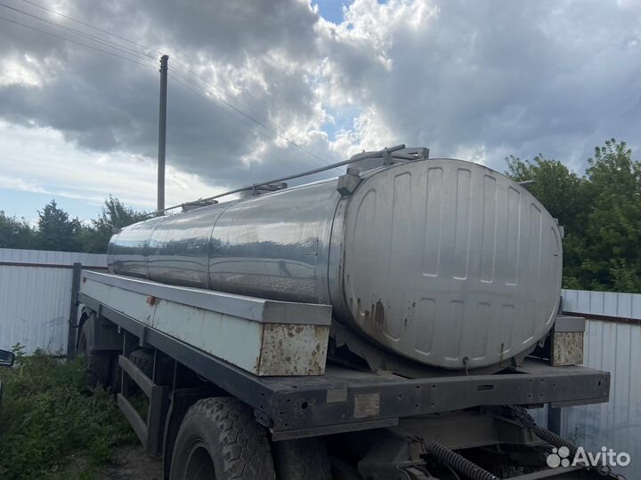 Прицеп цистерна пищевая