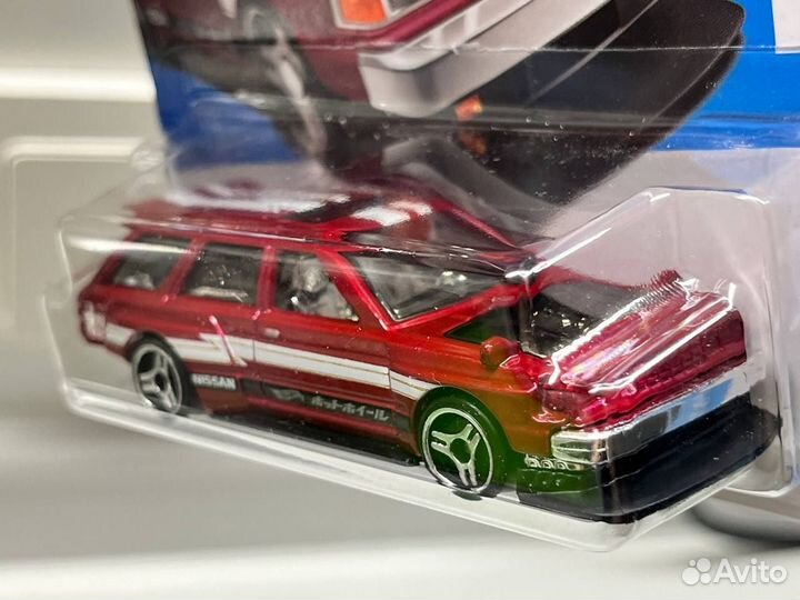 Hot Wheels - Nissan Maxima Drift Car (Красный)