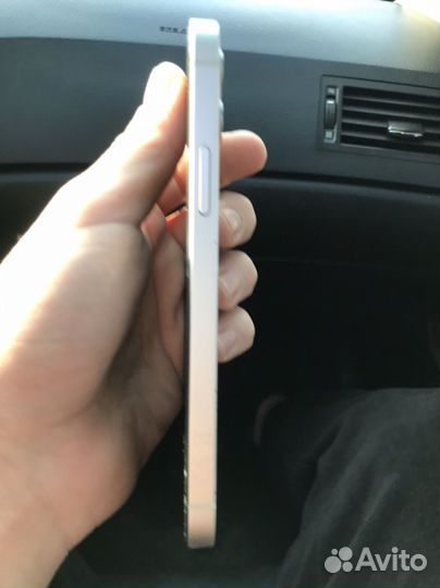 iPhone 12, 64 ГБ