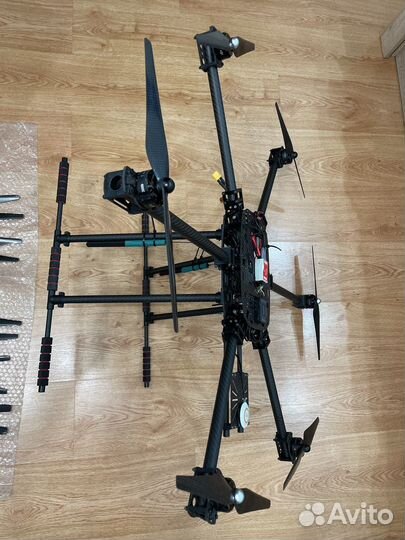 Гексакоптер dji e800