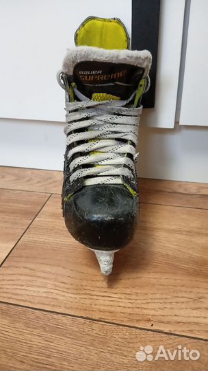 Коньки хоккейные детские Bauer Supreme