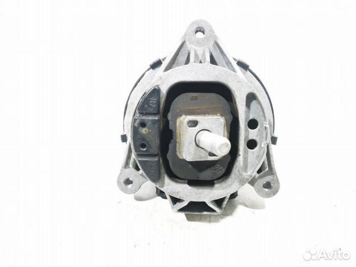 Подушка крепления двигателя левая BMW 3