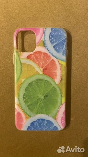 Силиконовый чехол на iPhone 11