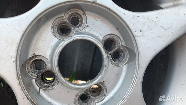 Литьё вместе с резиной